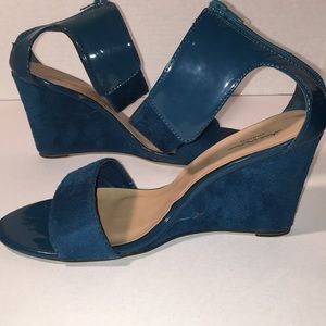 Jamie Nicole Collection Dark Teal Heels